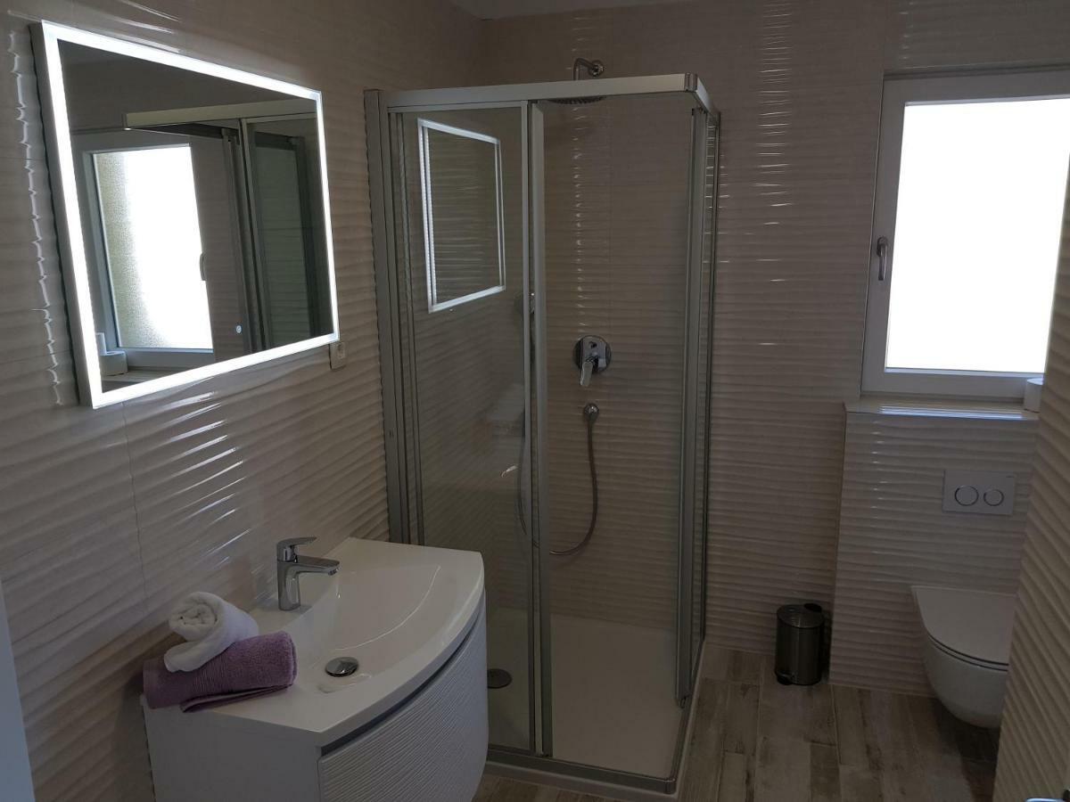 Apartmani Marella Seget Donji Exterior photo