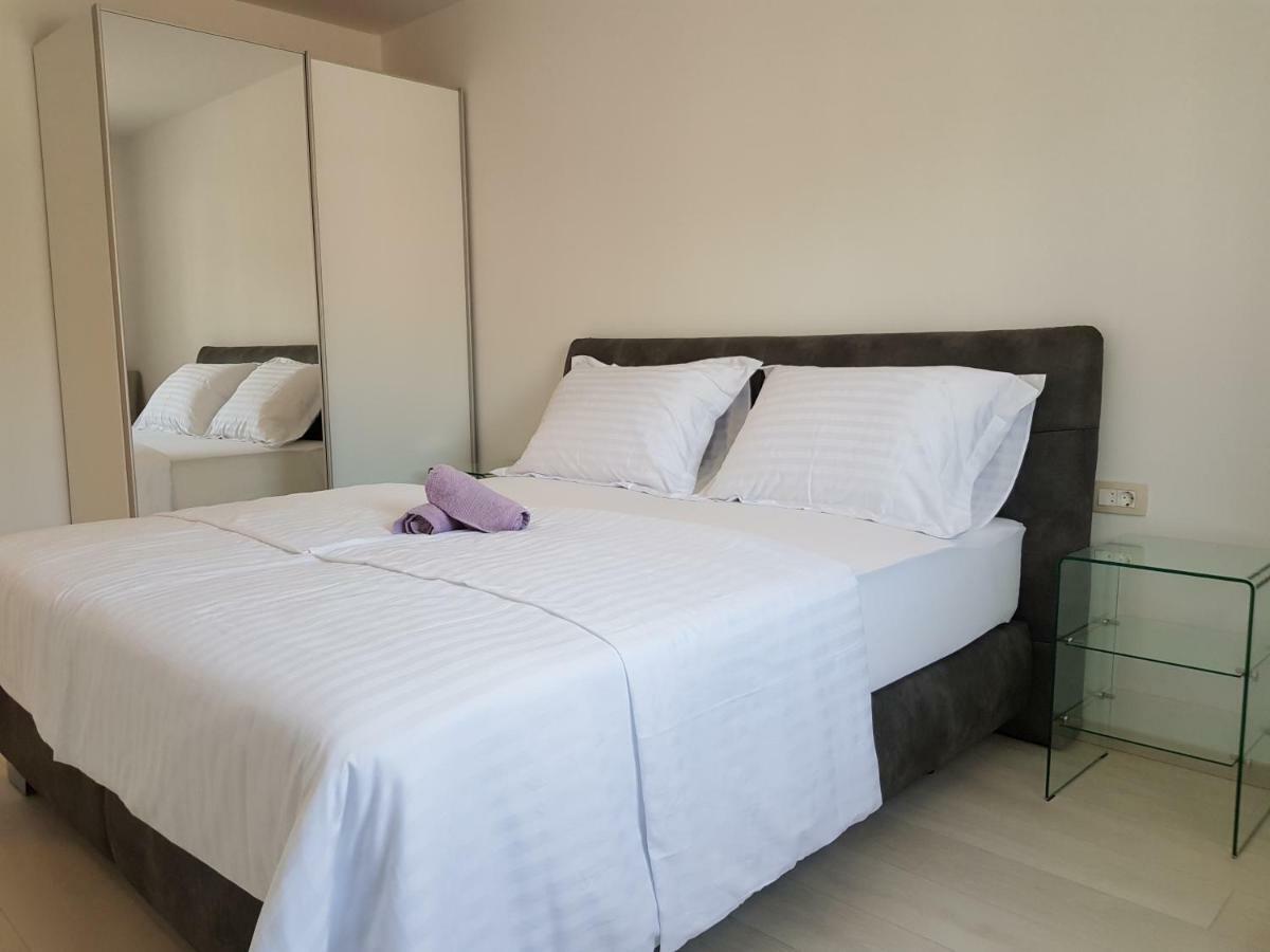Apartmani Marella Seget Donji Exterior photo